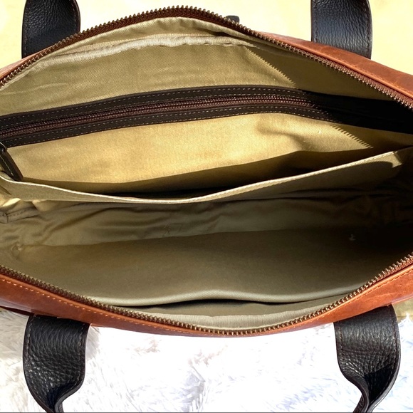 Trask Jackson Slim Zip Top Bison Leather Bag - Picture 7 of 8